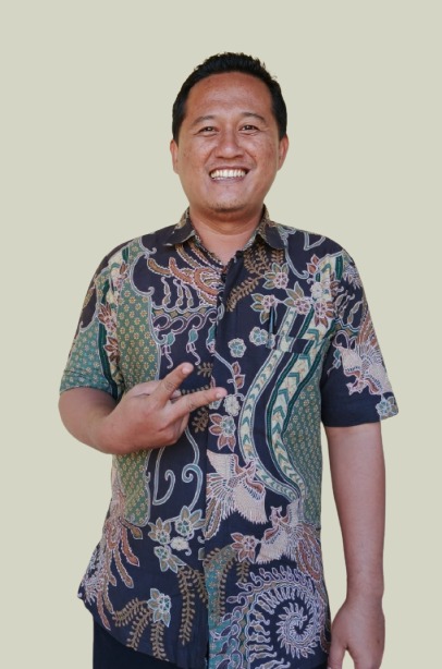 Rokhman Khusnandar, S.Pd